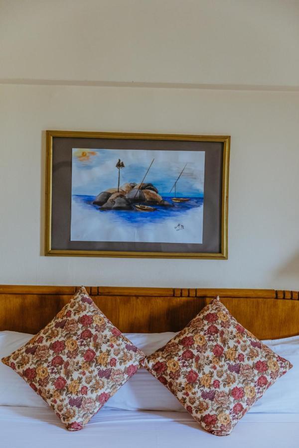 Basma Hotel Aswan Exterior photo